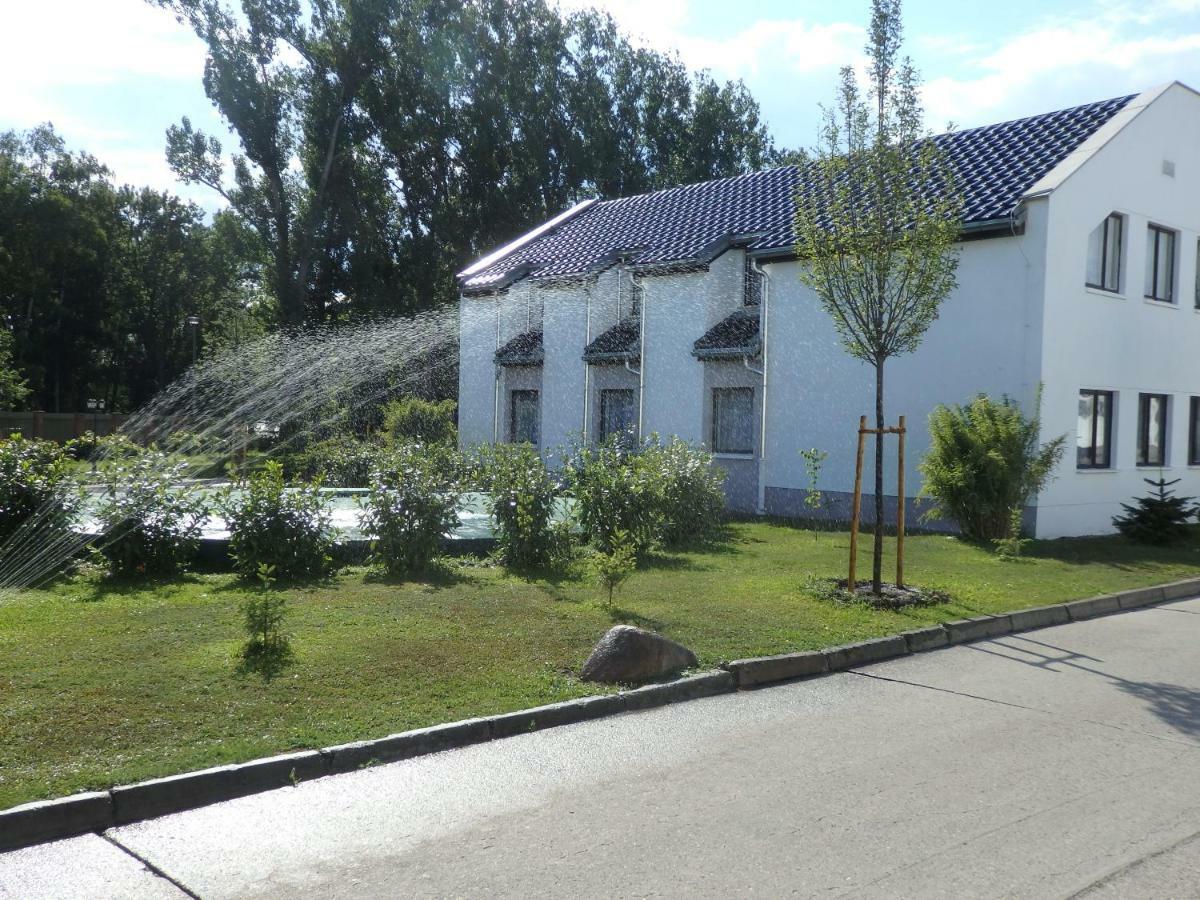 Zur Saale Hotel Weißenfels Exterior foto